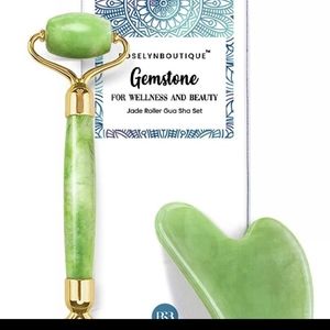 ROSELYNBOUTIQUE Jade Roller Gua Sha Facial Tools Set NWT